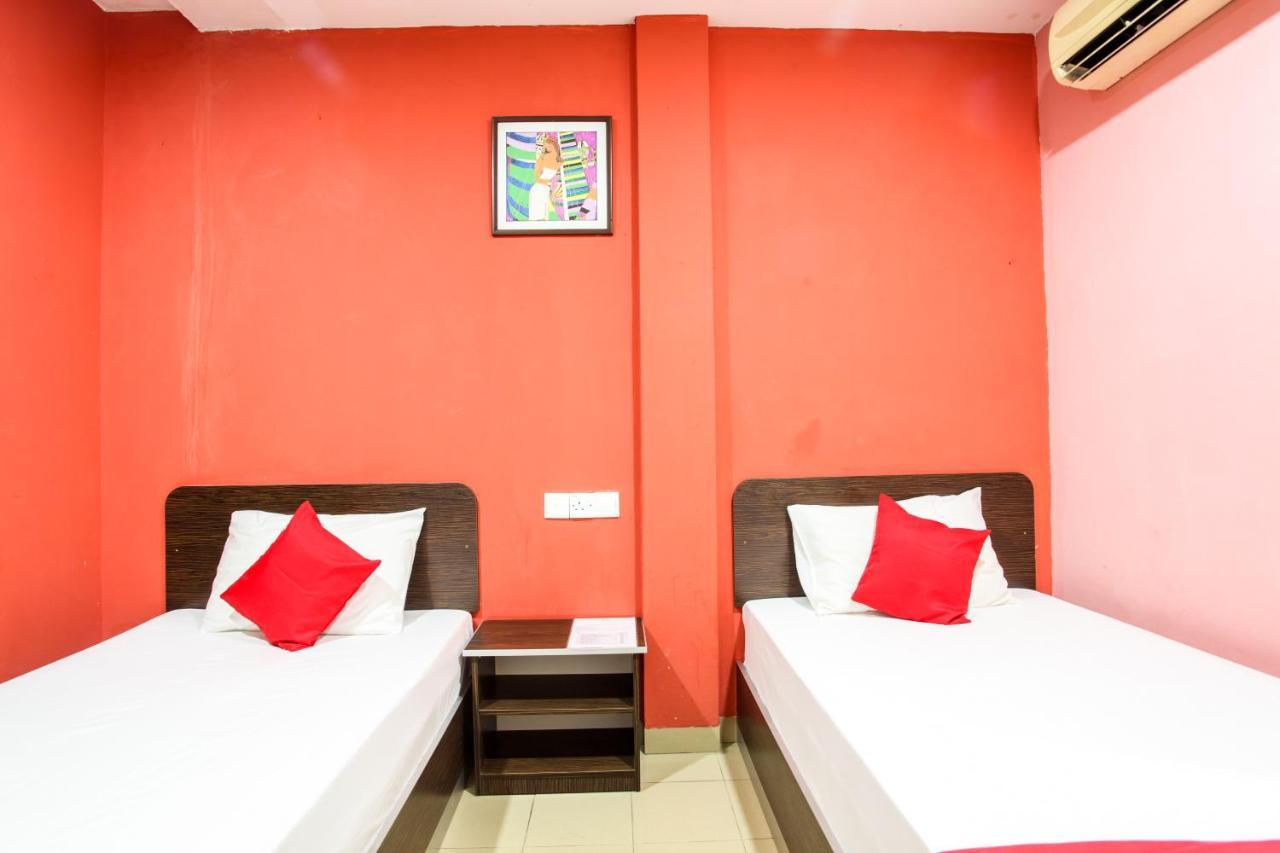 OYO 89539 Hotel Siswa Kampar Exterior foto